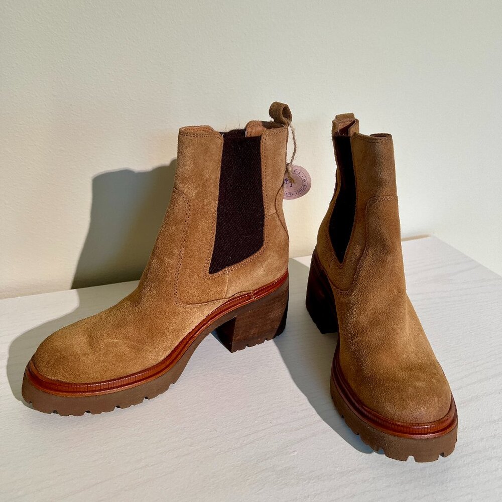 NEW Sofft Jordie Chelsea Boot Women’s Sz 6.5 New w/o Box